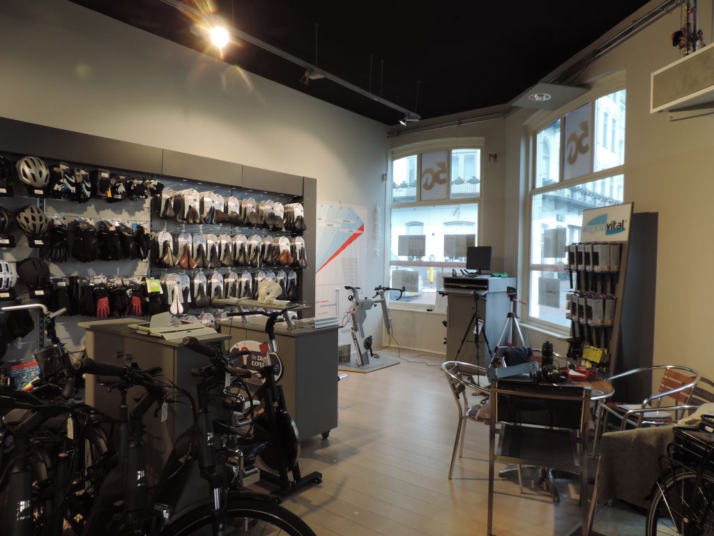 Fietsspecialist Piet Voskamp - Sattelkompetenz